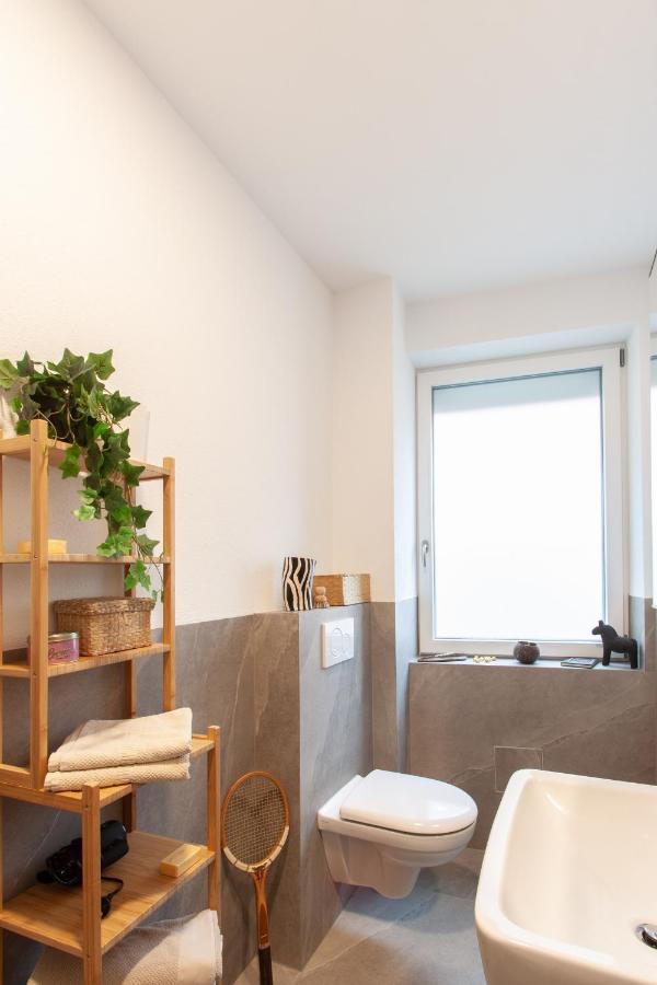 Apartamento Juliusliving - Modernes Wohnen An Der Juliuspromenade Wurzburgo Exterior foto